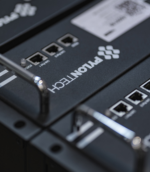 Service%20Pylon%20Tech